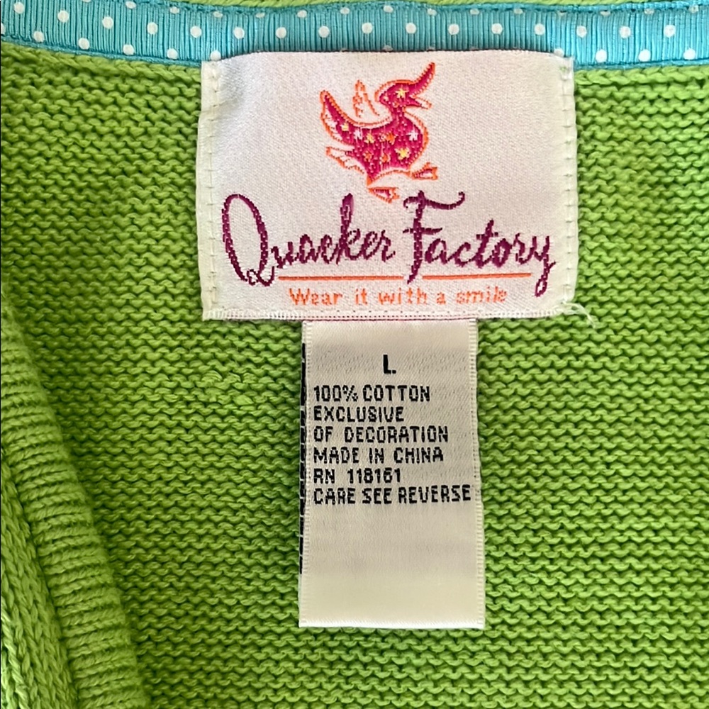 Quacker Factory Pineapple Beaded Green Sleeveless Cardigan with Blue Accents - Picture 4 of 8